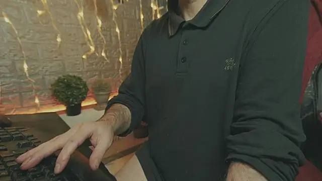 alex-volo online show from 12-20-25, 08:32