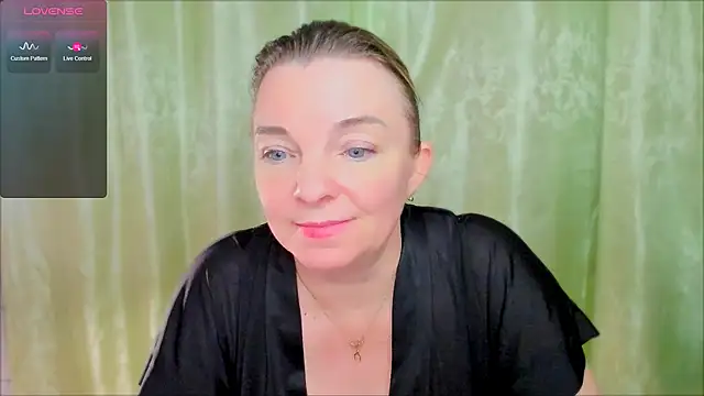 Regina  blue online show from 03-03-25, 09:26