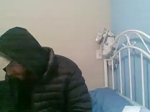 Snapshot of SmokingSloth chatting on 01-19-25, 12:49 SmokingSloth online show from 01-19-25, 12:49