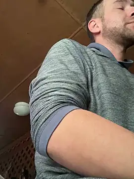 Snapshot of SmokingSloth chatting on 03-09-25, 08:10 SmokingSloth online show from 03-09-25, 08:10