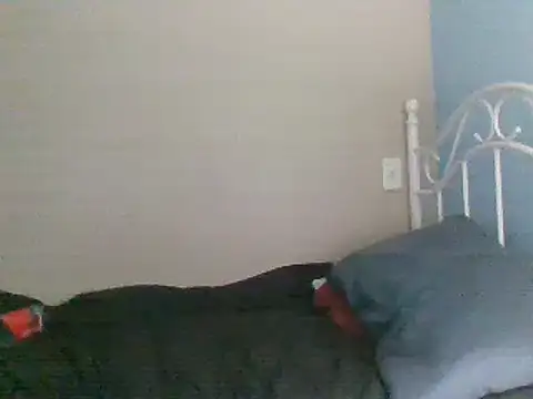 Snapshot of SmokingSloth chatting on 03-16-25, 02:10 SmokingSloth online show from 03-16-25, 02:10