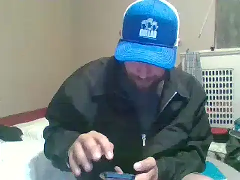 Snapshot of SmokingSloth chatting on 11-17-25, 06:30 SmokingSloth online show from 11-17-25, 06:30