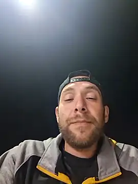 SmokingSloth online show from 05-06-26, 08:41