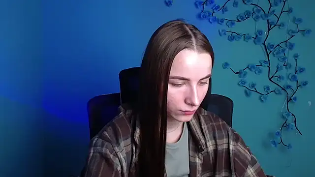Eva Janee online show from 05-19-26, 05:36