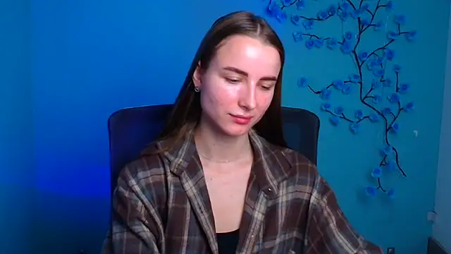 Eva Janee online show from 07-14-26, 05:45