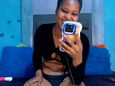 Snapshot of DarkDivva24 chatting on 09-20-25, 08:04 DarkDivva24 online show from 09-20-25, 08:04