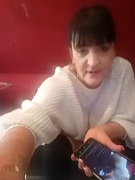 Snapshot of Tiffany35 chatting on 10-09-25, 08:56 Tiffany35 online show from 10-09-25, 08:56