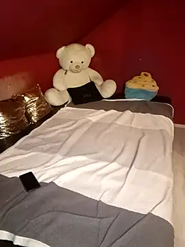 Snapshot of Tiffany35 chatting on 01-05-26, 07:39 Tiffany35 online show from 01-05-26, 07:39