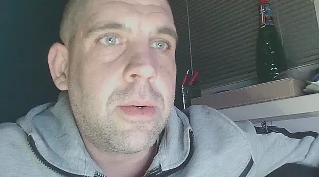 YouWantMe666 online show from 02-10-25, 09:58
