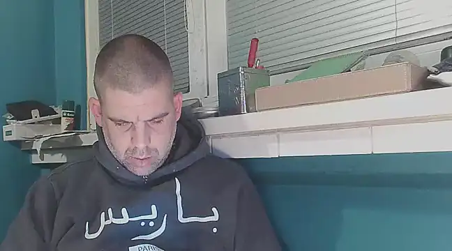 YouWantMe666 online show from 02-12-25, 05:15
