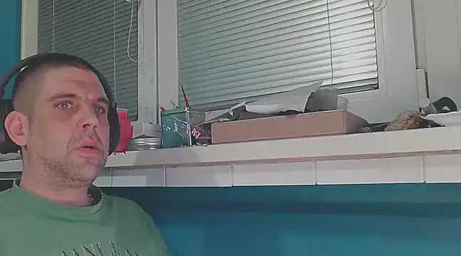 YouWantMe666 online show from 02-20-25, 02:29