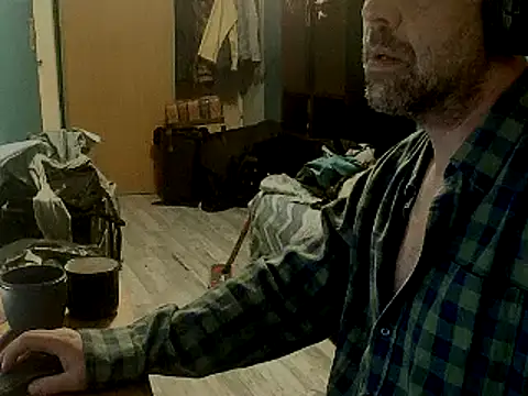 YouWantMe666 online show from 10-31-25, 07:15