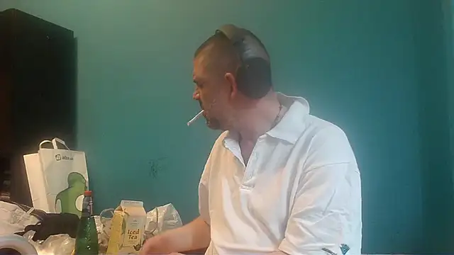 YouWantMe666 online show from 05-20-26, 04:46