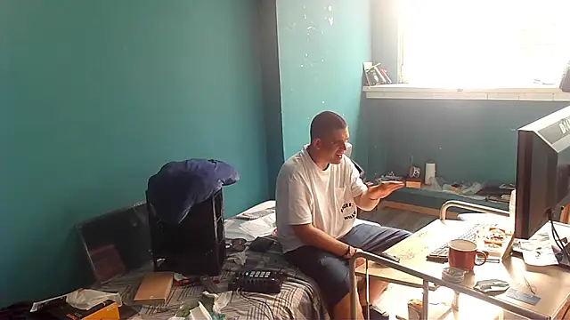 YouWantMe666 online show from 06-18-26, 01:48