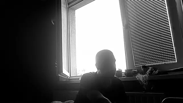 YouWantMe666 online show from 06-24-26, 05:28