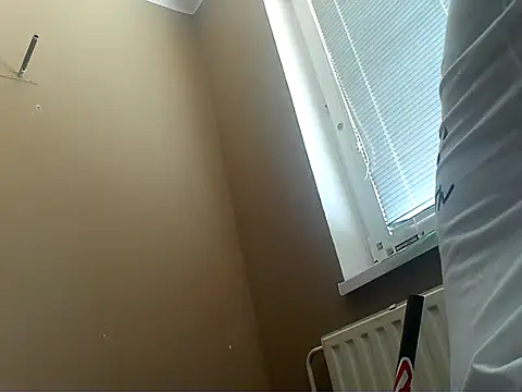 YouWantMe666 online show from 06-30-26, 10:49