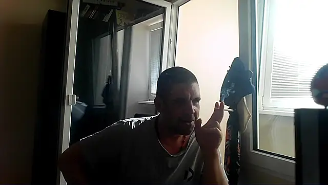 YouWantMe666 online show from 07-28-26, 03:21