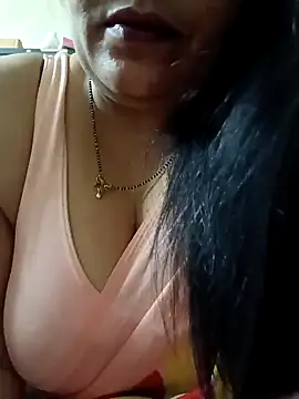 Snapshot of sneha_rose chatting on 01-07-25, 04:59 sneha rose online show from 01-07-25, 04:59