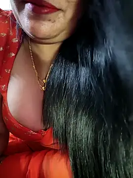 Snapshot of sneha_rose chatting on 10-21-25, 02:29 sneha rose online show from 10-21-25, 02:29