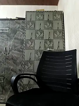 Snapshot of sneha_rose chatting on 11-29-25, 05:05 sneha rose online show from 11-29-25, 05:05