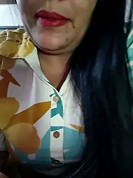 Snapshot of sneha_rose chatting on 01-10-26, 06:42 sneha rose online show from 01-10-26, 06:42