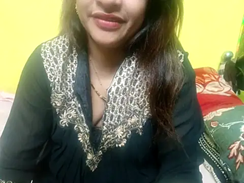 Snapshot of Sexyranibhabhi chatting on 12-19-25, 02:35 Sexyranibhabhi online show from 12-19-25, 02:35