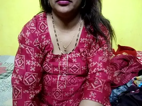 Snapshot of Sexyranibhabhi chatting on 01-09-26, 02:47 Sexyranibhabhi online show from 01-09-26, 02:47