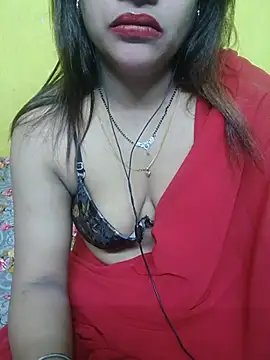 Snapshot of Sexyranibhabhi chatting on 06-12-26, 03:05 Sexyranibhabhi online show from 06-12-26, 03:05