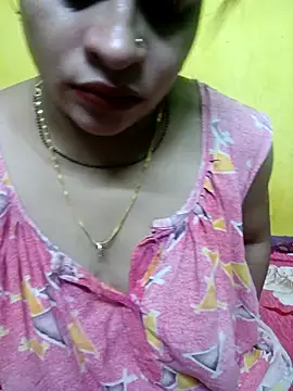 Snapshot of Sexyranibhabhi chatting on 06-29-26, 02:18 Sexyranibhabhi online show from 06-29-26, 02:18