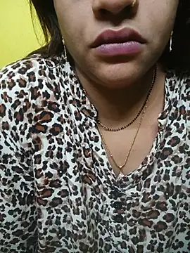 Snapshot of Sexyranibhabhi chatting on 07-16-26, 03:23 Sexyranibhabhi online show from 07-16-26, 03:23