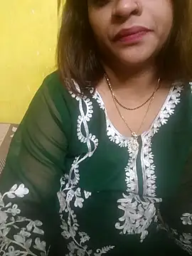 Snapshot of Sexyranibhabhi chatting on 07-25-26, 03:53 Sexyranibhabhi online show from 07-25-26, 03:53
