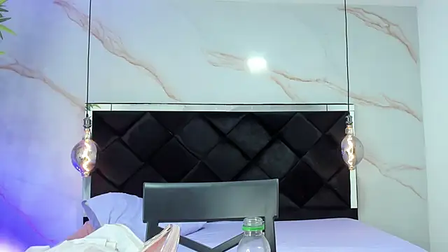 AngelaaCute  online show from 09-22-25, 12:29