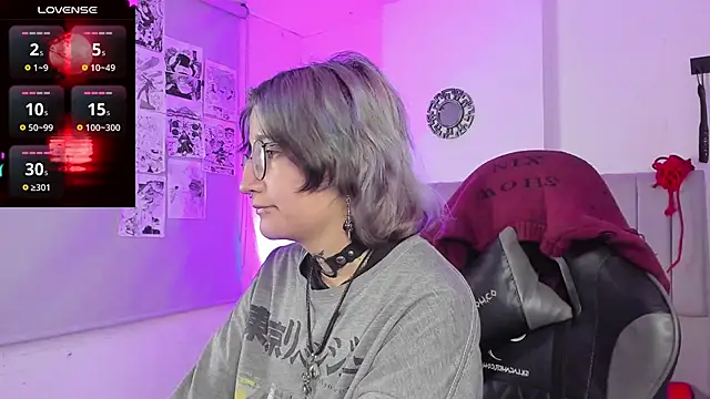 SukiFuyu  online show from 02-10-25, 12:29