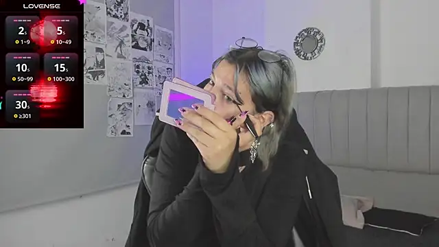 SukiFuyu  online show from 02-28-25, 12:09