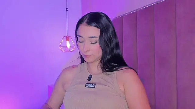 Kate bale online show from 11-19-25, 07:36