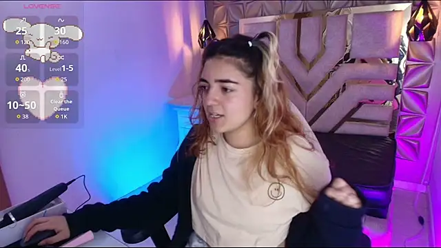 meraki fraise online show from 11-04-25, 07:35