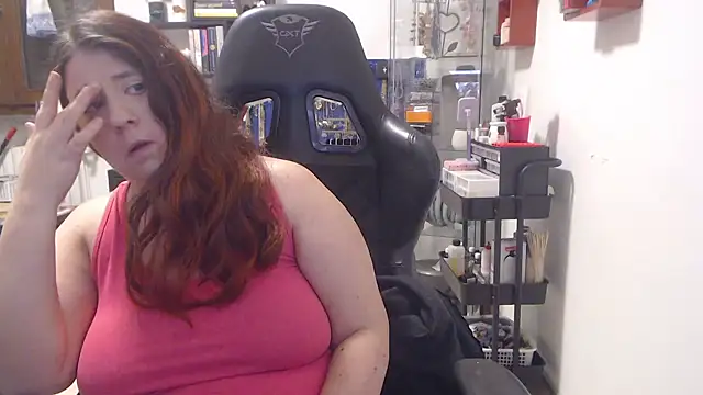 Snapshot of valerysexy chatting on 12-19-25, 10:39 valerysexy online show from 12-19-25, 10:39