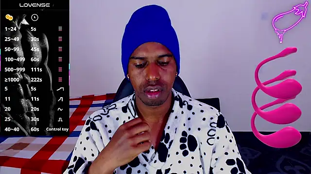 Snapshot of mrjhon26 chatting on 05-09-26, 11:37 mrjhon26 online show from 05-09-26, 11:37