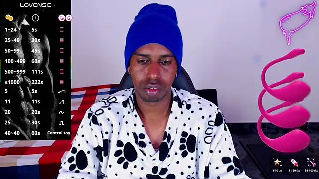 Snapshot of mrjhon26 chatting on 05-09-26, 11:43 mrjhon26 online show from 05-09-26, 11:43