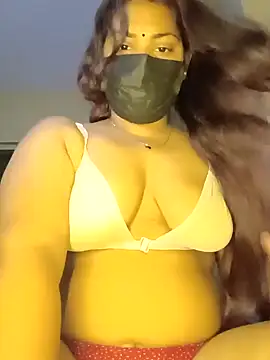 Hotmilfxox online show from 03-06-25, 06:08