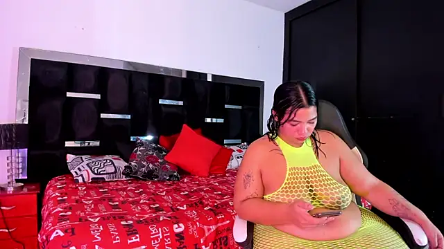 Tasha Sant online show from 10-22-25, 11:48