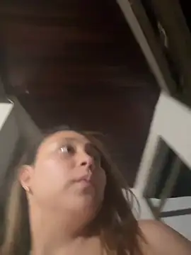 Snapshot of dulce_santamaria chatting on 03-11-25, 11:37 dulce santamaria online show from 03-11-25, 11:37