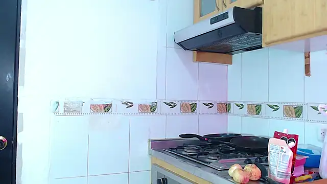 Ruby Your Milf online show from 04-01-26, 08:39