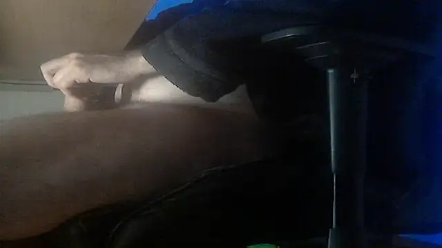 Snapshot of fanfancoquinFR chatting on 12-16-25, 08:36 fanfancoquinFR online show from 12-16-25, 08:36