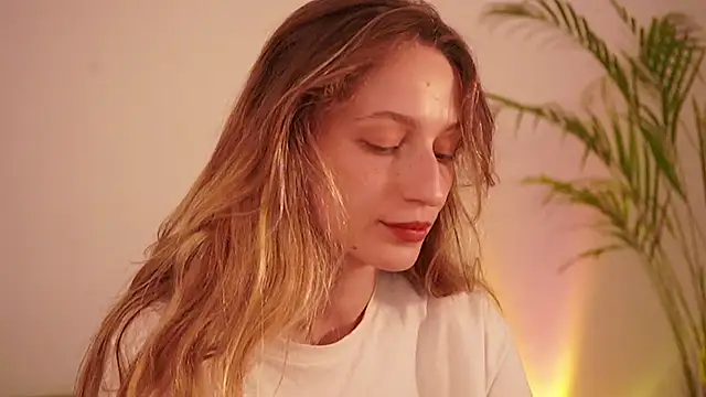 Stephany talks online show from 09-24-25, 02:15