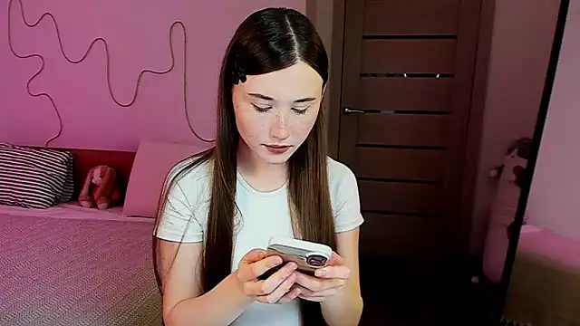 Stella Sunny online show from 12-16-25, 01:21