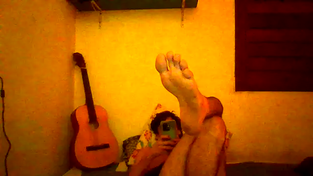couplemilk online show from 05-19-26, 01:56