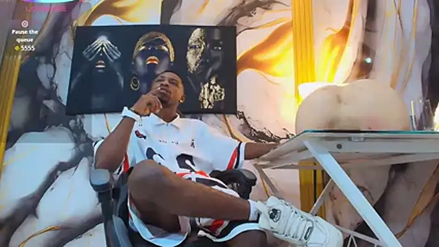 Snapshot of Thomas_shelbys chatting on 03-05-26, 03:35 Thomas shelbys online show from 03-05-26, 03:35