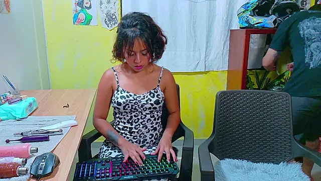 clydexxxbunny online show from 03-04-25, 04:27