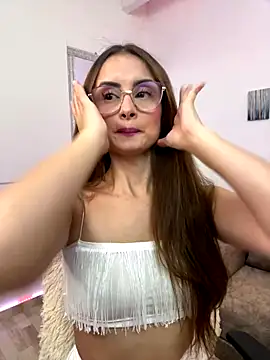 MiaaLoren online show from 11-11-25, 10:54